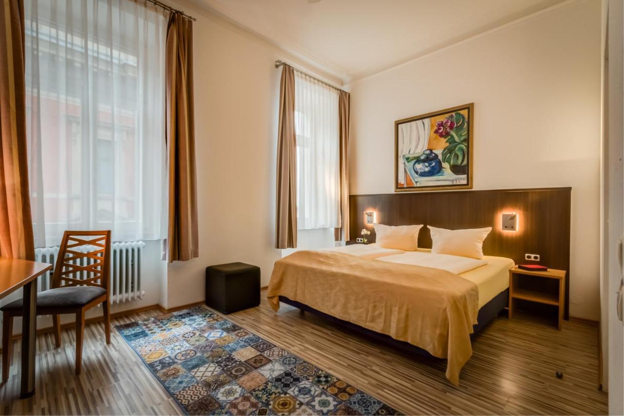Centro Hotel 3*